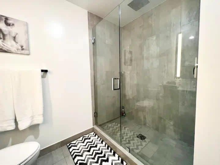 2Br, 2 Baths Lux Downtown Apt Heart Of Austin With Amazing Views, Pool, & Gym Экстерьер фото